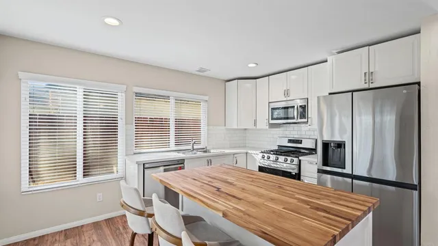 $3,995 | 10053 Kibler Drive, Mira Mesa, CA 92126