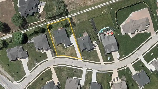 $599,000 | 110 Saundra Drive, Fortville, IN 46040