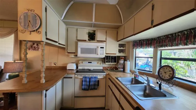 $169,000 | 85 Roan Road, River Ranch, FL 33867