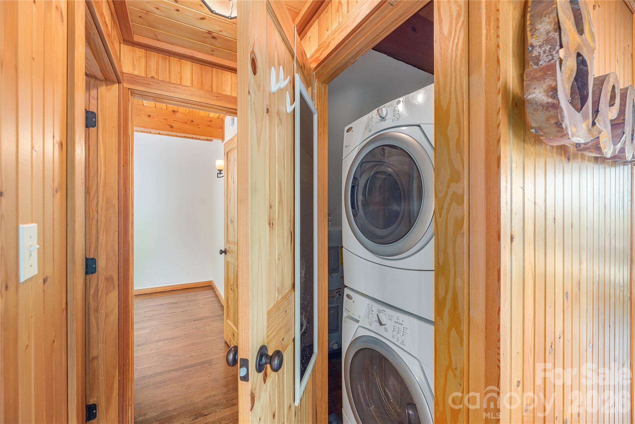 121 Mountain View Road Asheville, NC 28806 - Photo 6 of 33