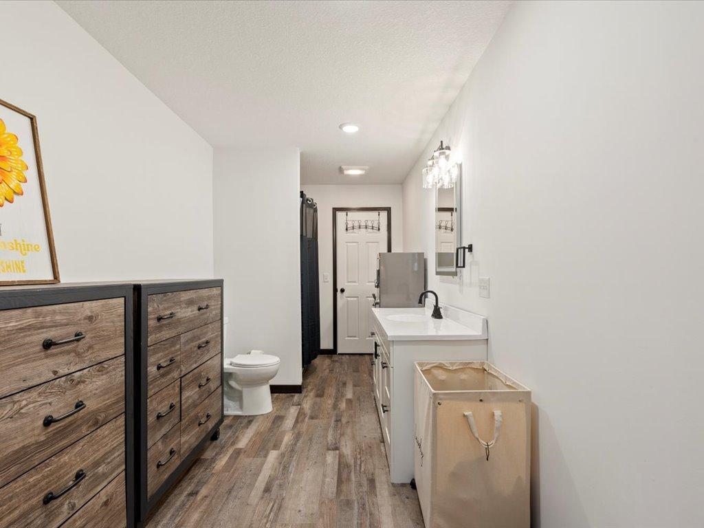 1009 2nd Avenue Northeast Staples, MN 56479 - Photo 15 of 34