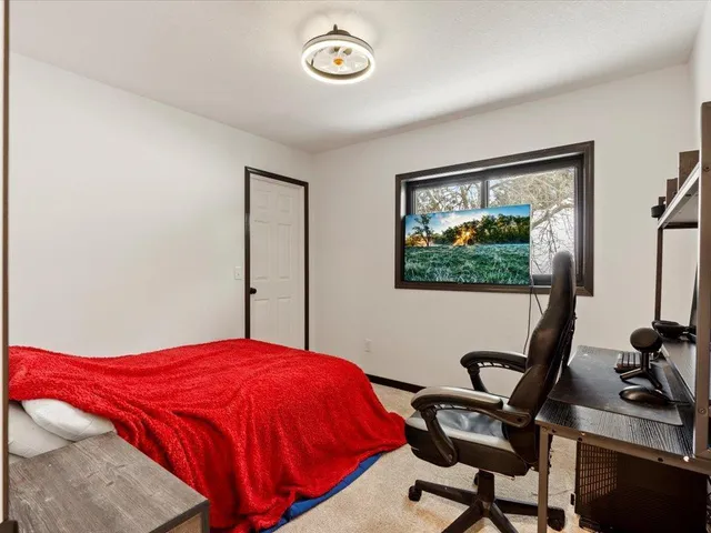 $284,900 | 1009 2nd Avenue Northeast, Staples, MN 56479