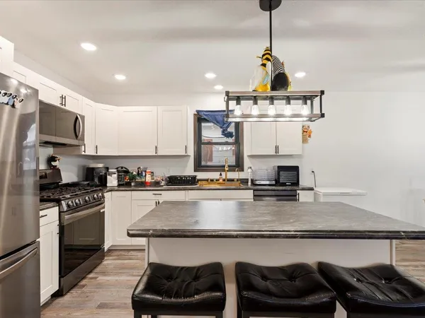 $260,000 | 1009 2nd Avenue Northeast, Staples, MN 56479