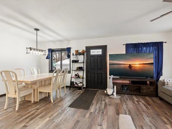 $260,000 | 1009 2nd Avenue Northeast, Staples, MN 56479