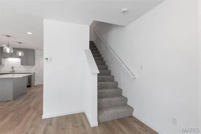 $292,214 | 411 Sunset Hollow Drive, Wentzville, MO 63385