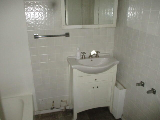 202 Poplar Street Three Oaks, MI 49128 - Photo 21 of 35 6