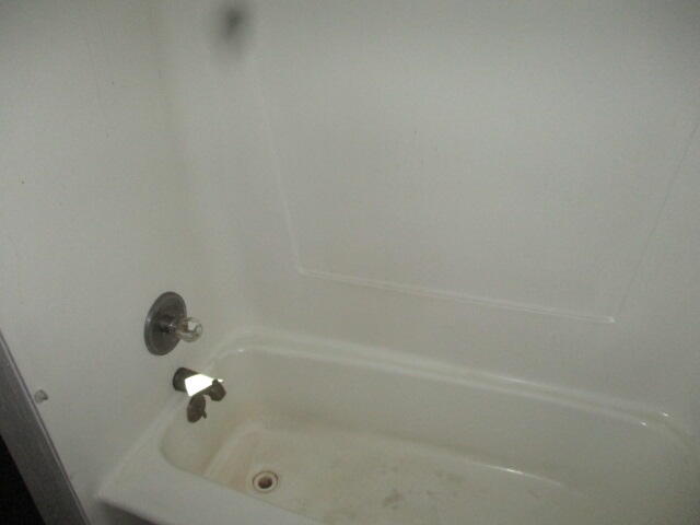 202 Poplar Street Three Oaks, MI 49128 - Photo 22 of 35 7