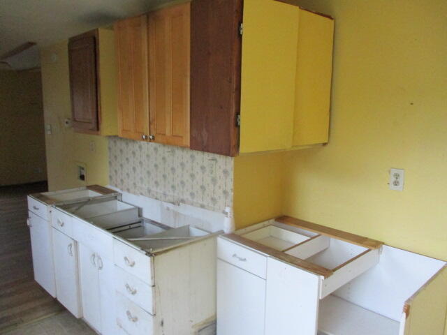 202 Poplar Street Three Oaks, MI 49128 - Photo 27 of 35 2