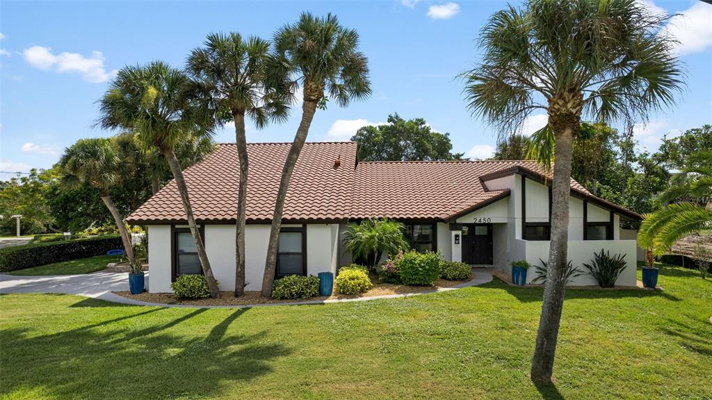 2450 Bayshore Road Nokomis, FL 34275 - Photo 1 of 1