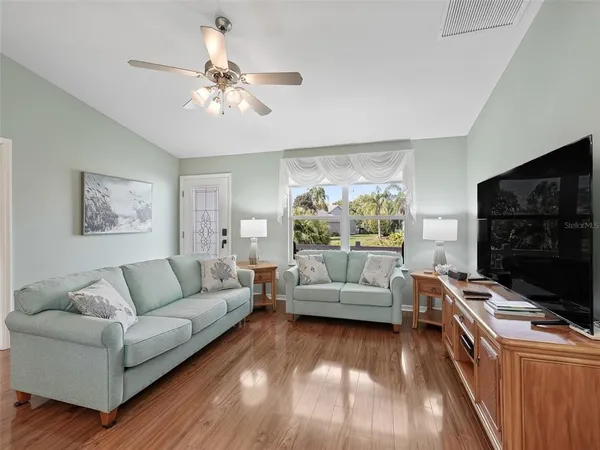 $2,400 | 2613 Dunbar Avenue, The Villages, FL 32162