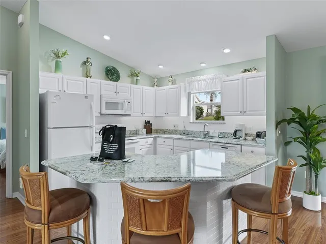 $2,400 | 2613 Dunbar Avenue, The Villages, FL 32162