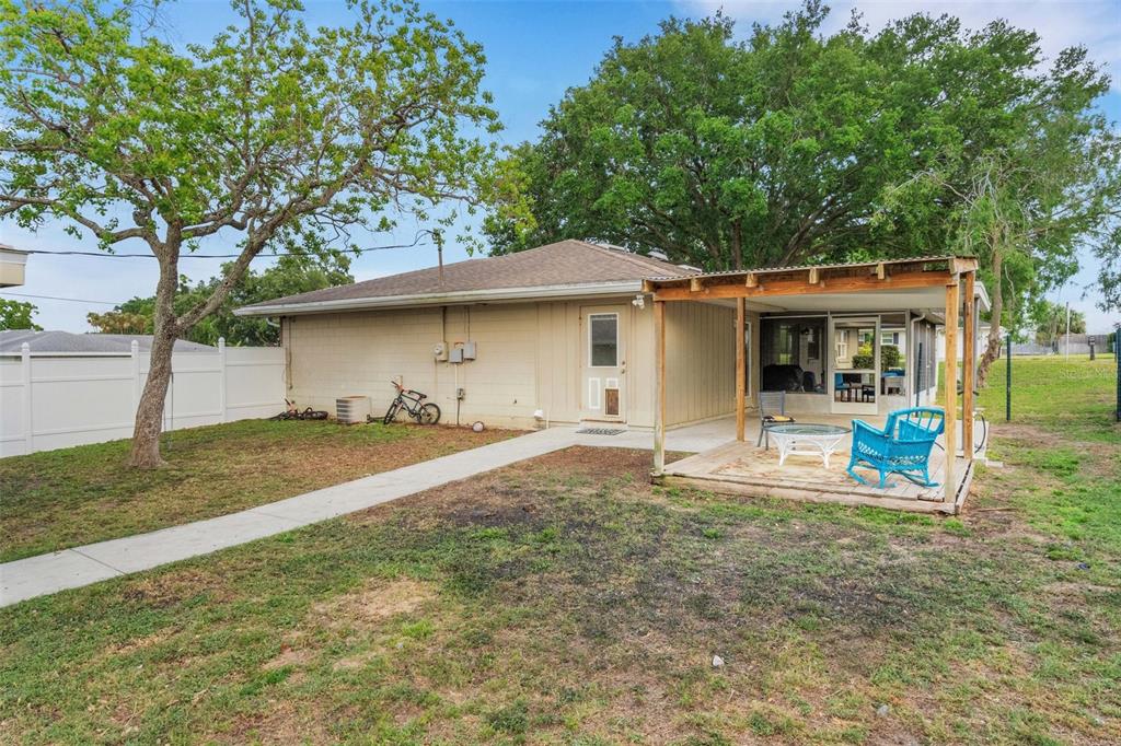 202 St Lucie Road Winter Haven, FL 33884 - Photo 26 of 32