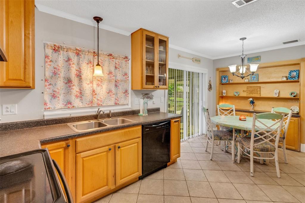 202 St Lucie Road Winter Haven, FL 33884 - Photo 9 of 32