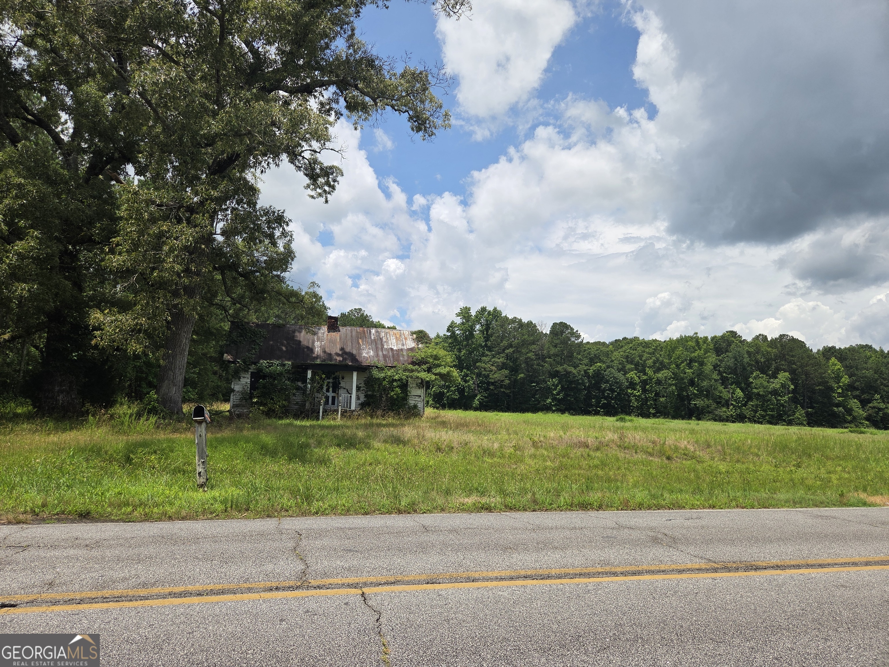 5409 Mt Carmel Road Gay, GA 30218 - Photo 6 of 7