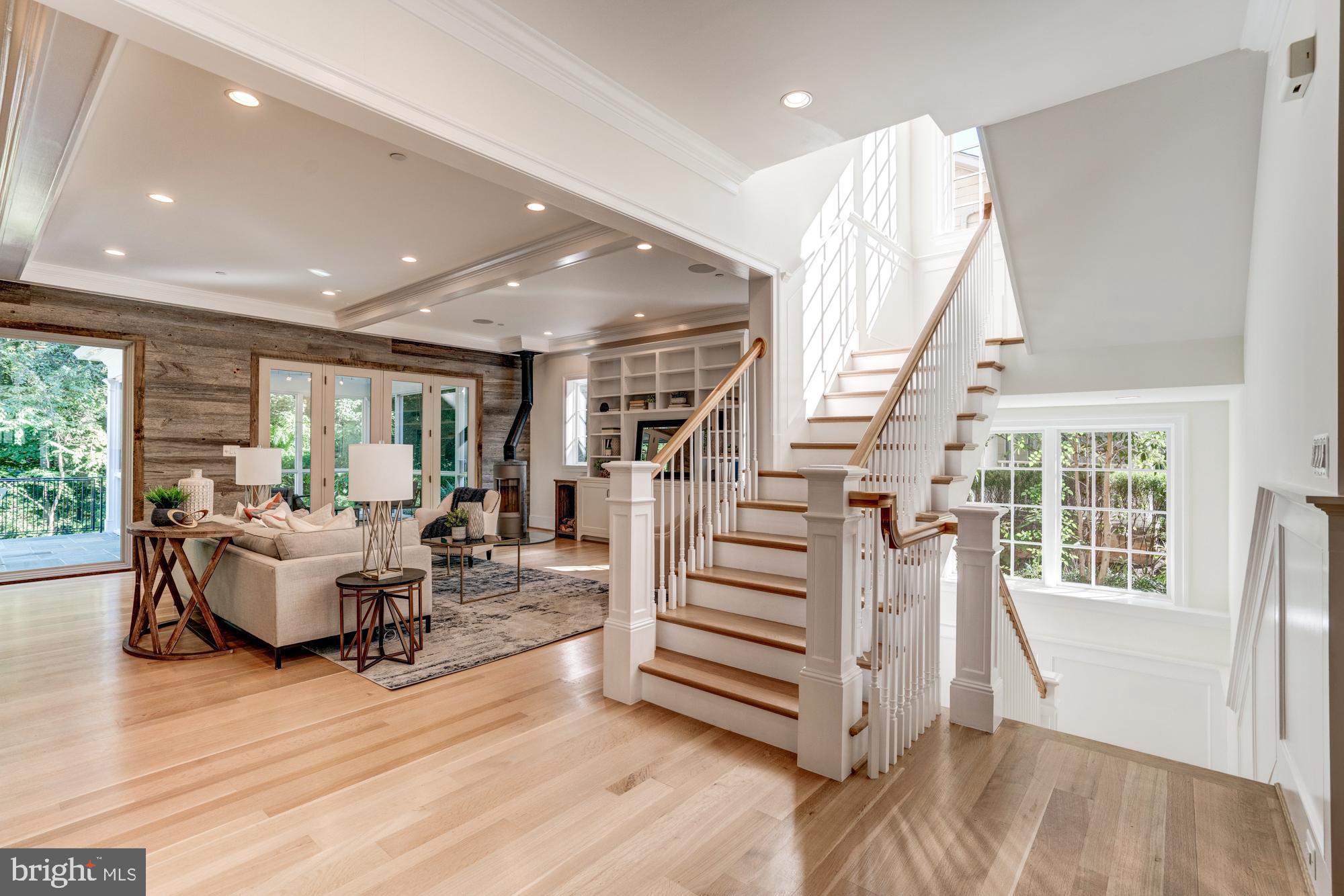 5607 Warwick Place Chevy Chase, MD 20815 - Photo 11 of 91