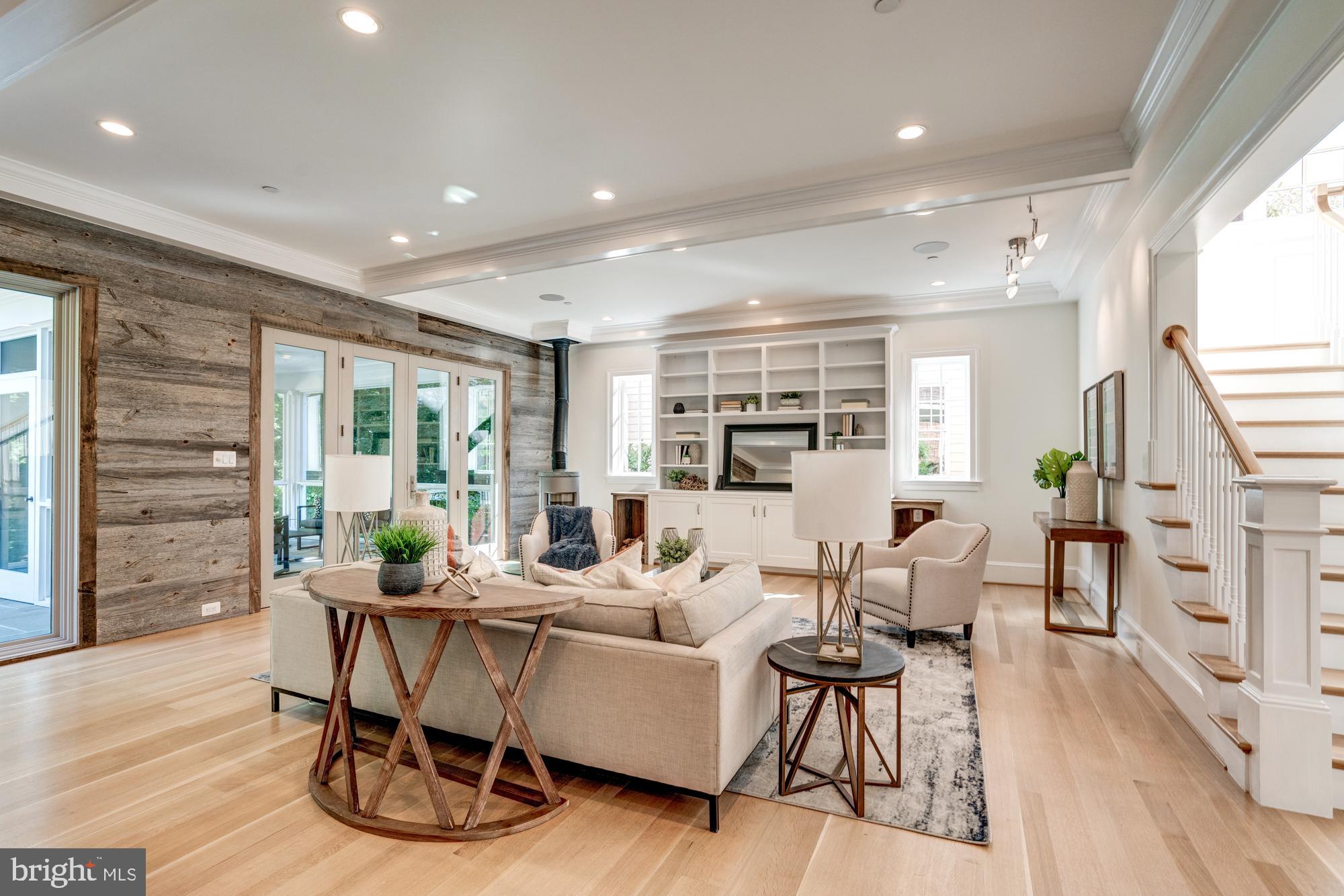 5607 Warwick Place Chevy Chase, MD 20815 - Photo 21 of 91