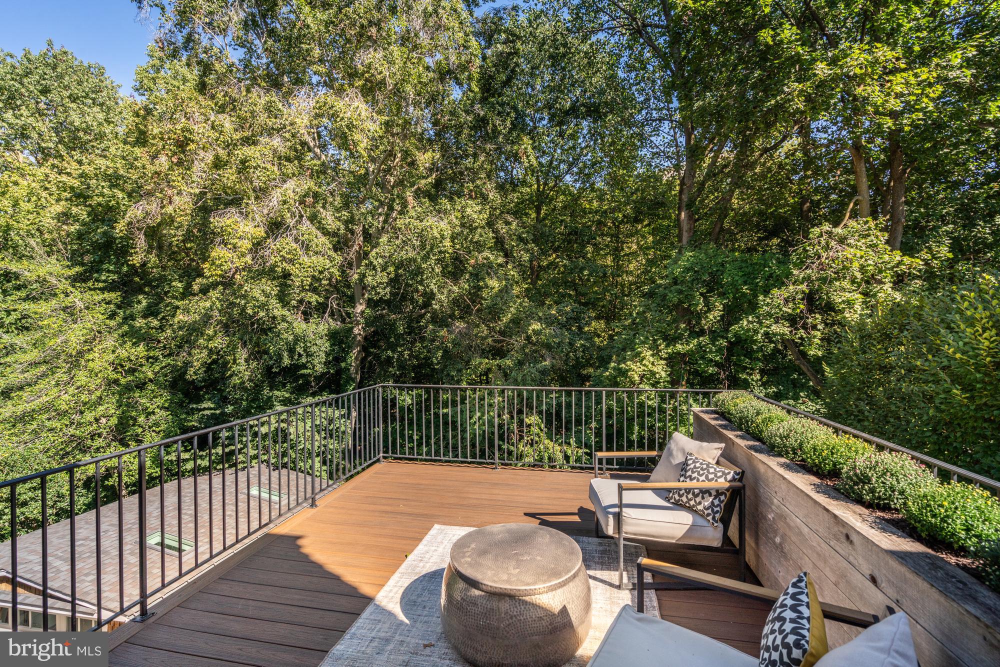 5607 Warwick Place Chevy Chase, MD 20815 - Photo 32 of 91