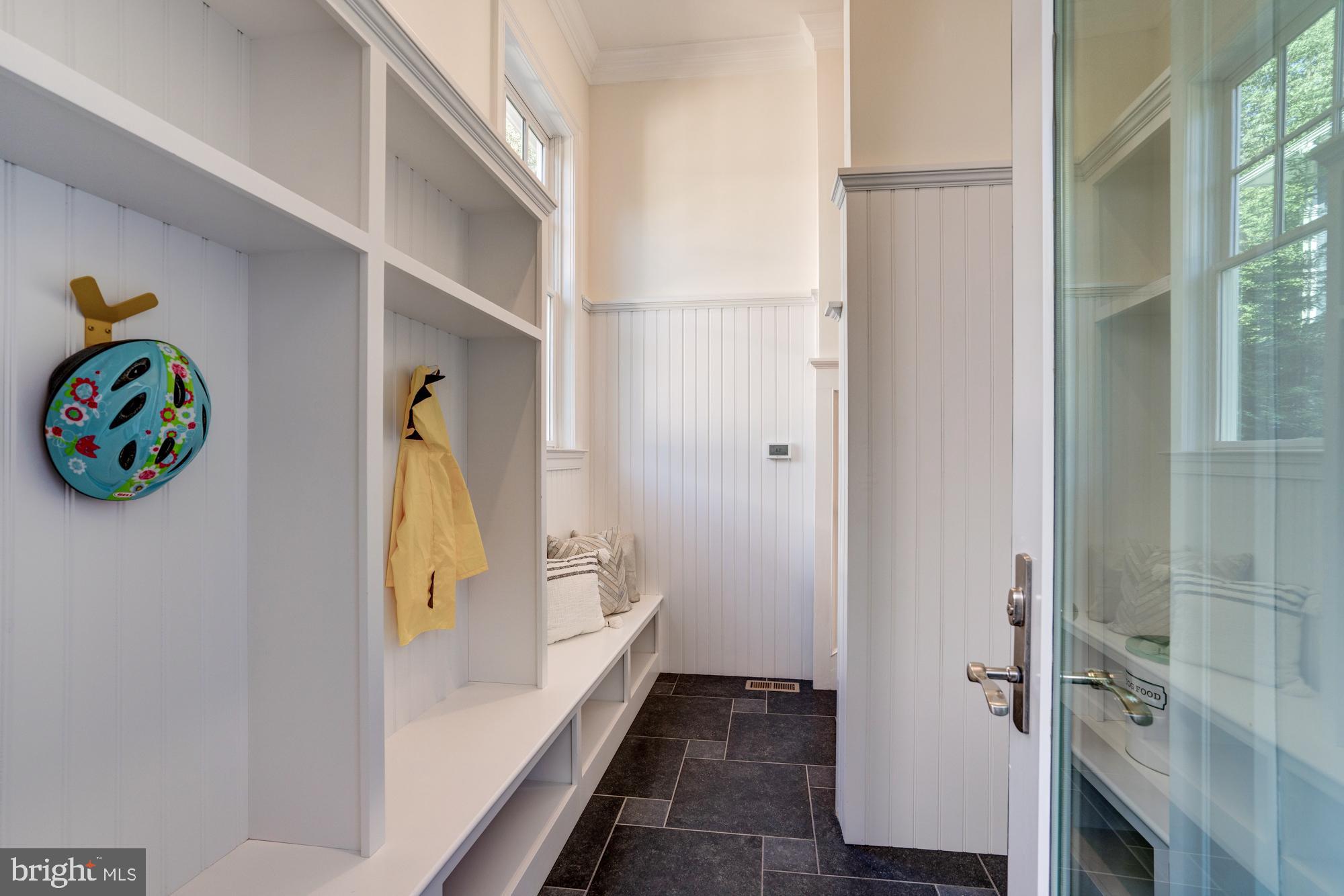 5607 Warwick Place Chevy Chase, MD 20815 - Photo 35 of 91