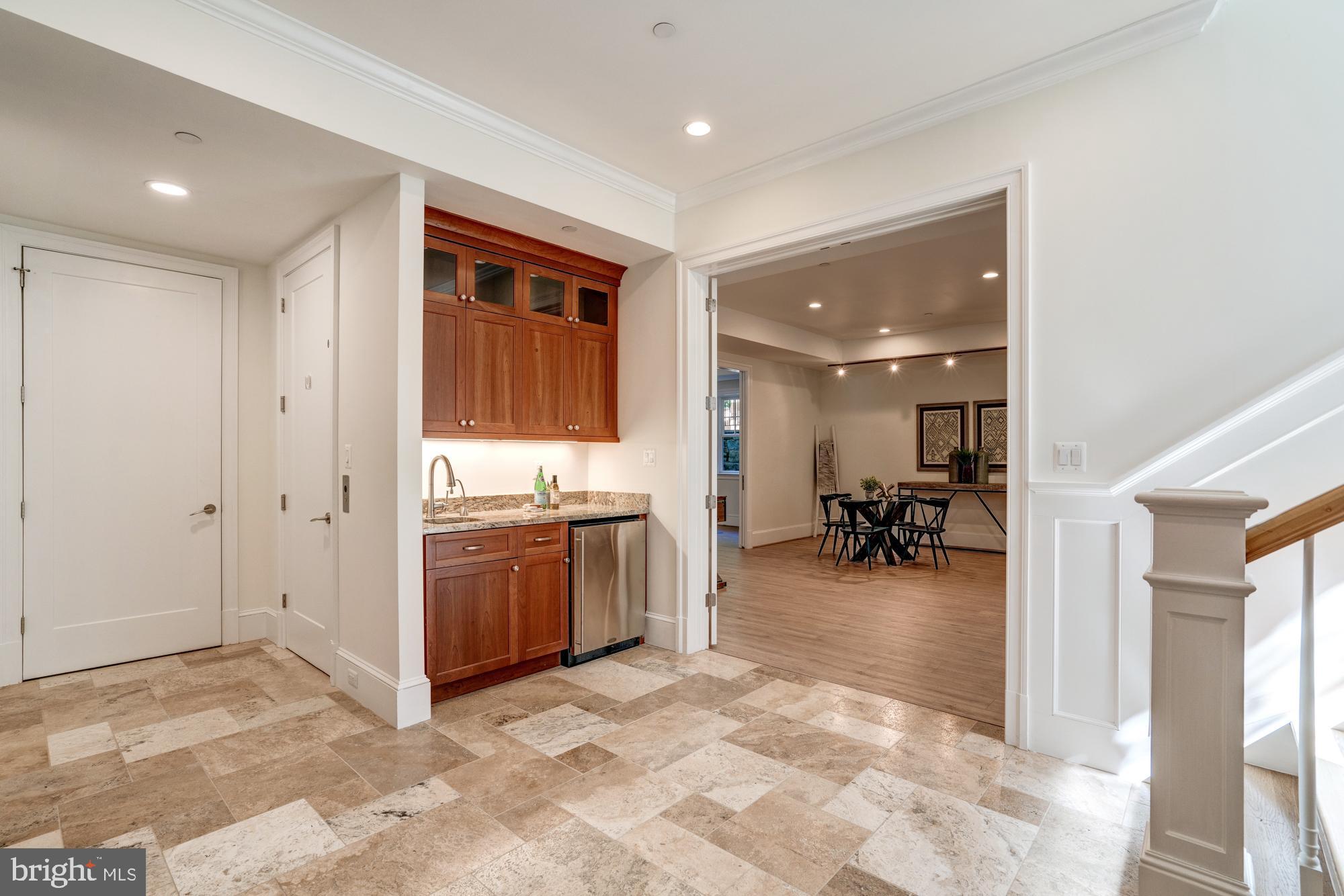 5607 Warwick Place Chevy Chase, MD 20815 - Photo 75 of 91