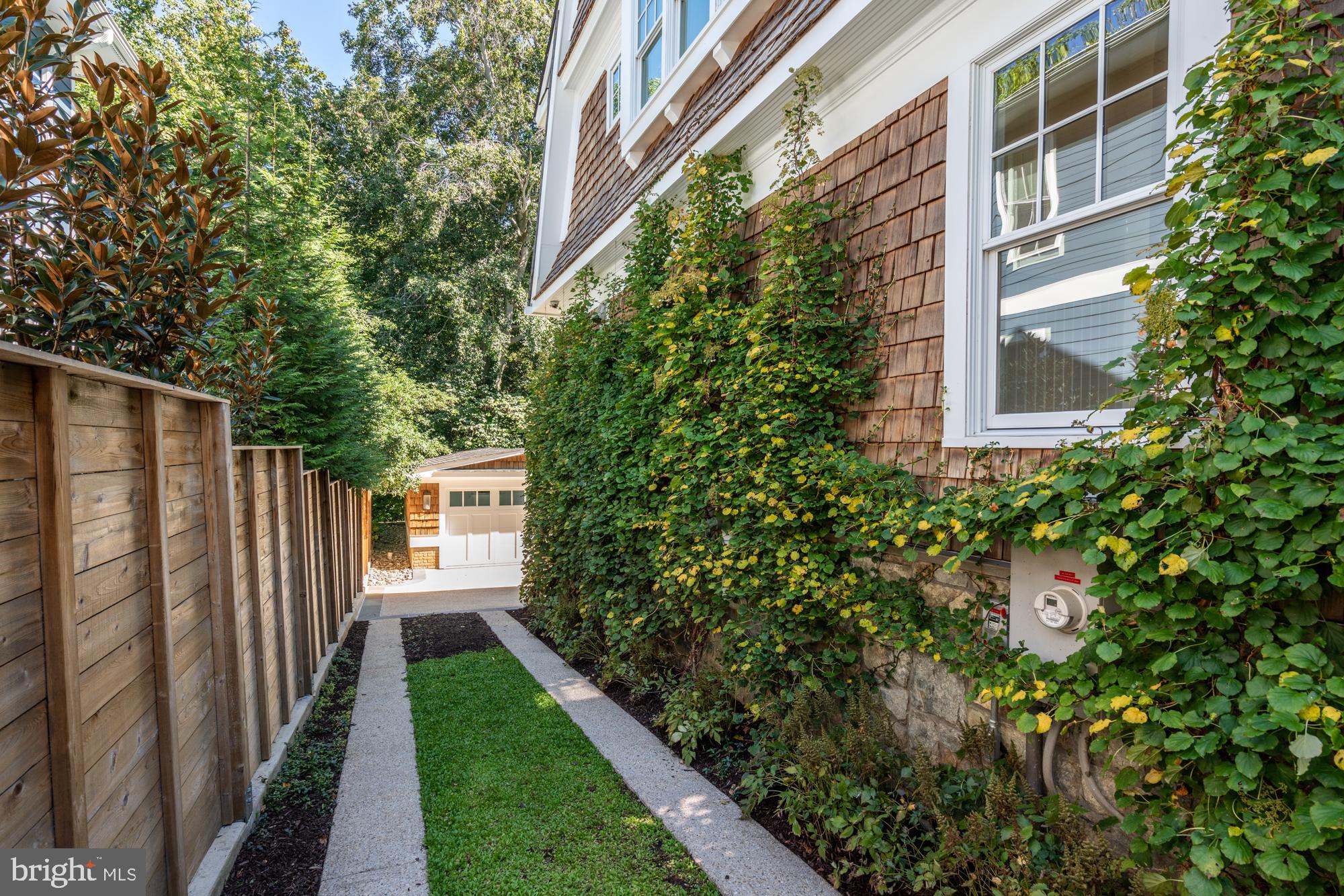 5607 Warwick Place Chevy Chase, MD 20815 - Photo 88 of 91