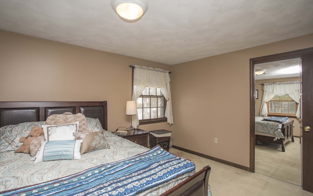 8 Churchill Road Franklin, MA 02038 - Photo 11 of 28 Gallery Image 11