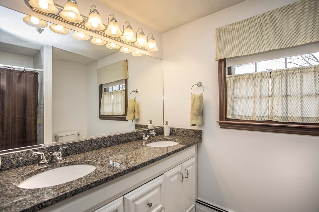 8 Churchill Road Franklin, MA 02038 - Photo 12 of 28 Gallery Image 12