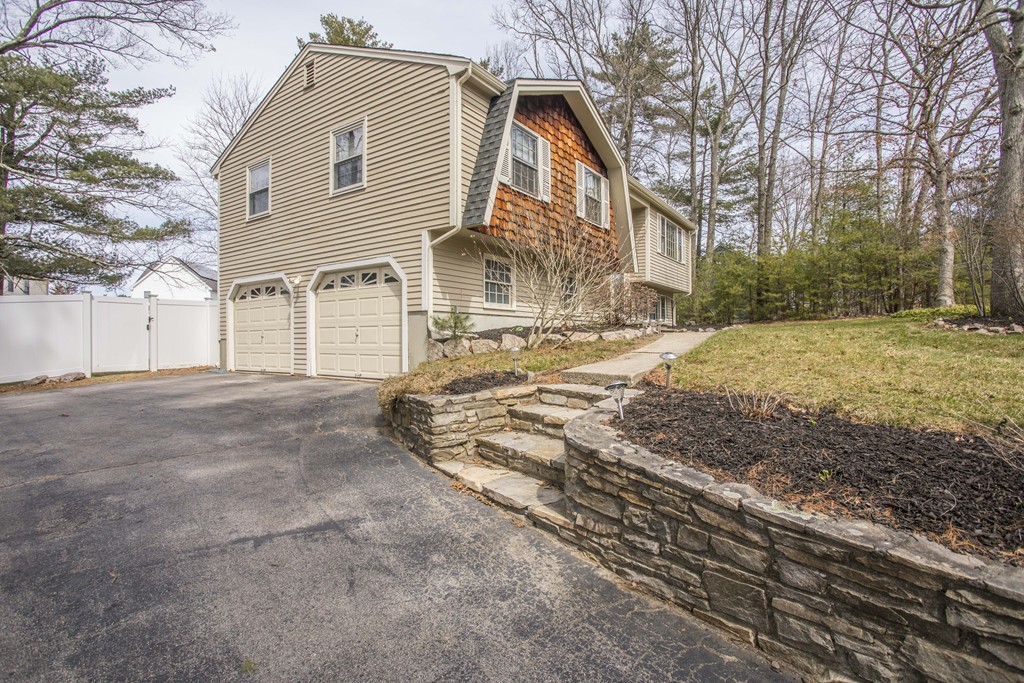 8 Churchill Road Franklin, MA 02038 - Photo 26 of 28 Gallery Image 26