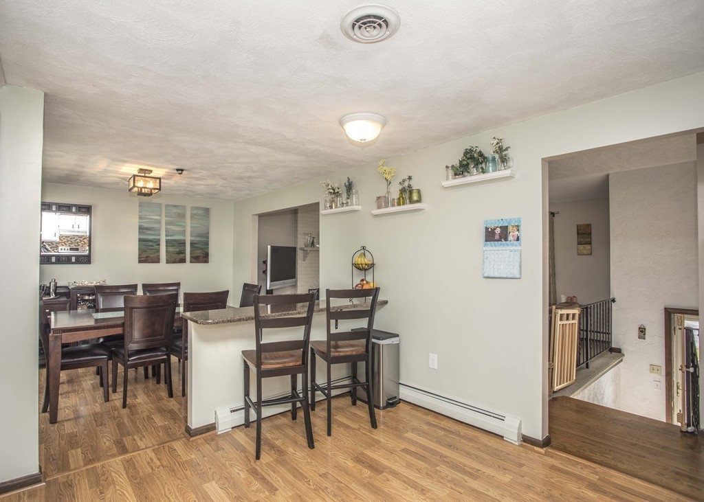8 Churchill Road Franklin, MA 02038 - Photo 9 of 28 Gallery Image 9