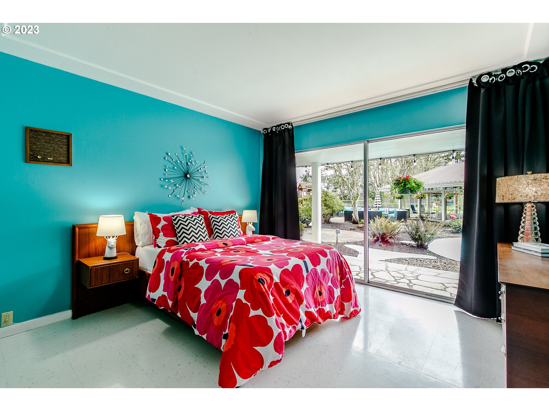 85124 Cloverdale Road Creswell, OR 97426 - Photo 33 of 48 a bedroom with a bed and window