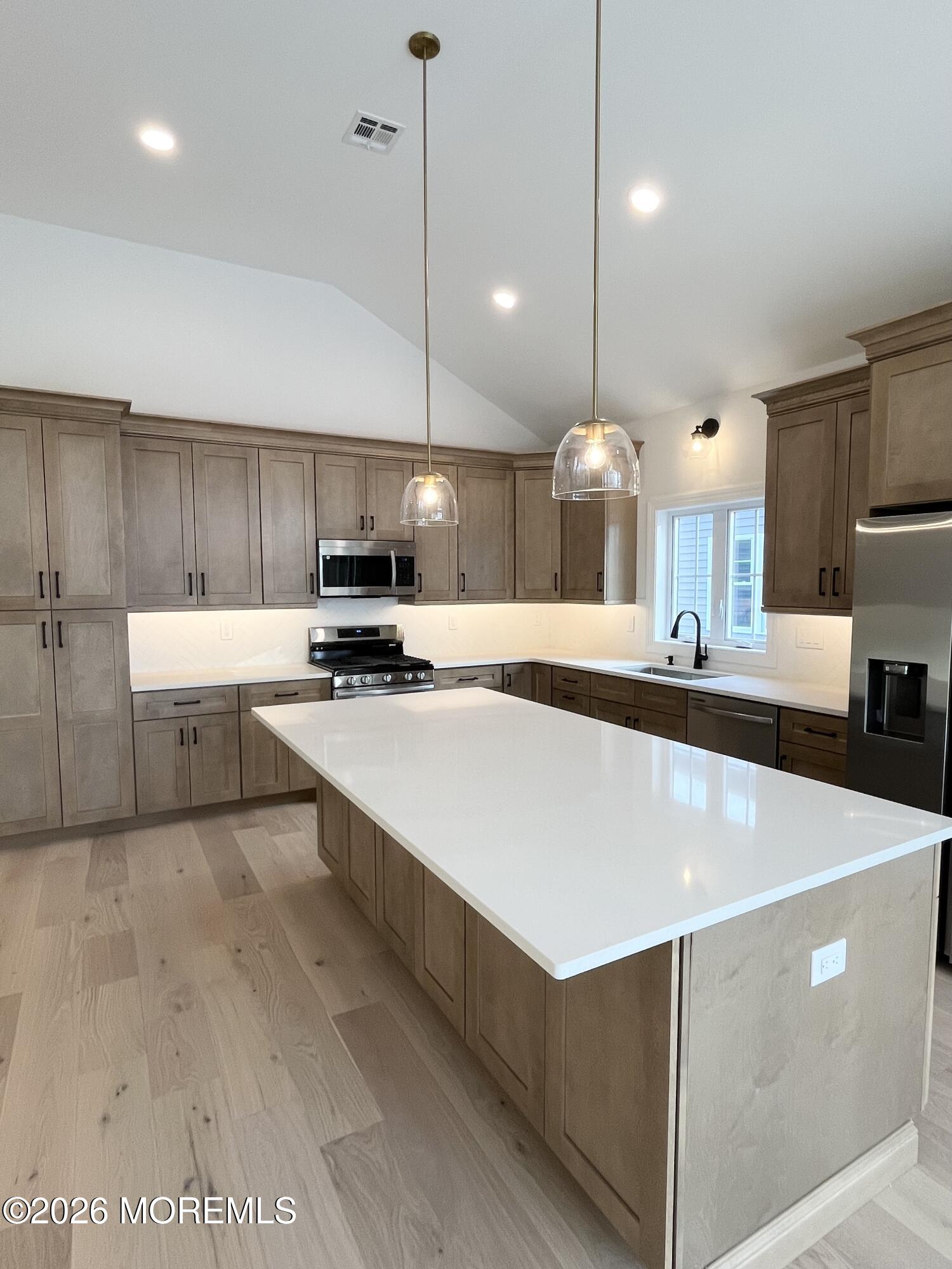 10 Johnson Avenue Matawan, NJ 07747 - Photo 8 of 33 IMG_6607