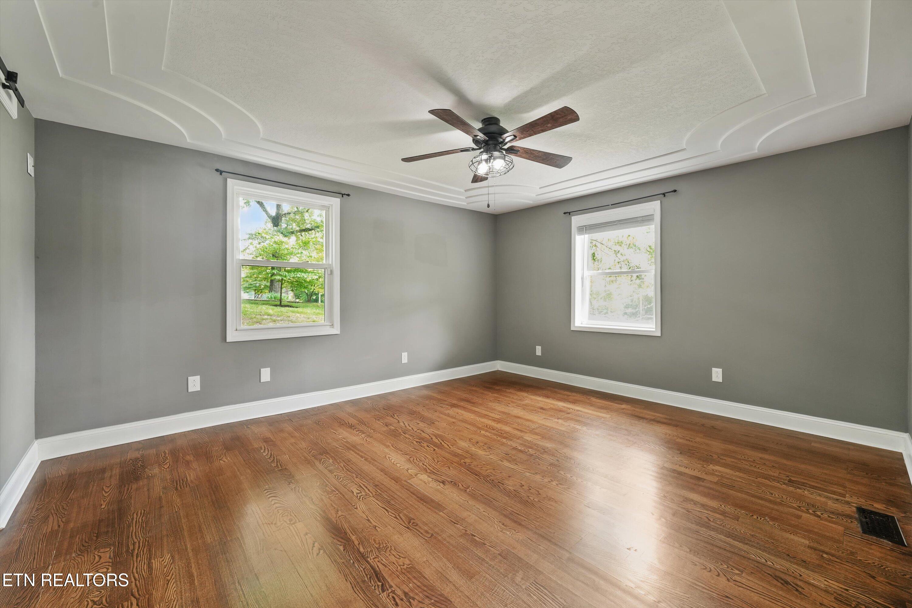 79 Reservoir Road Norris, TN 37828 - Photo 5 of 43 Primary Bedroom