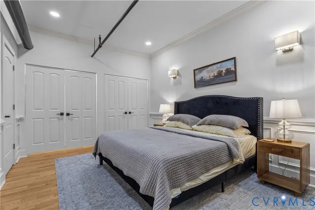a view of a hallway with washer and dryer