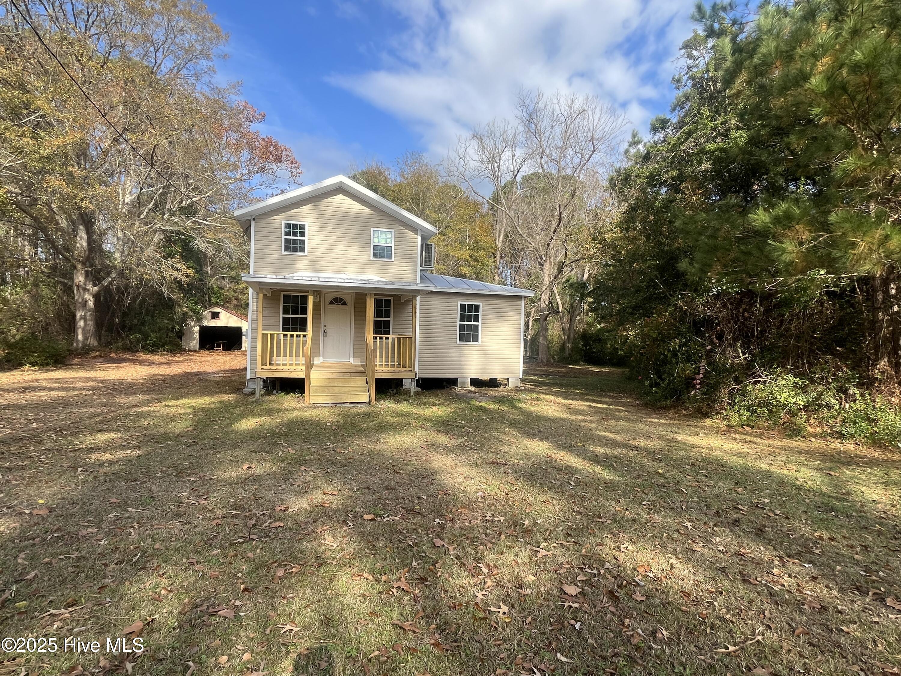 7682 Kershaw Road Arapahoe, NC 28510 - Photo 40 of 43 Front View