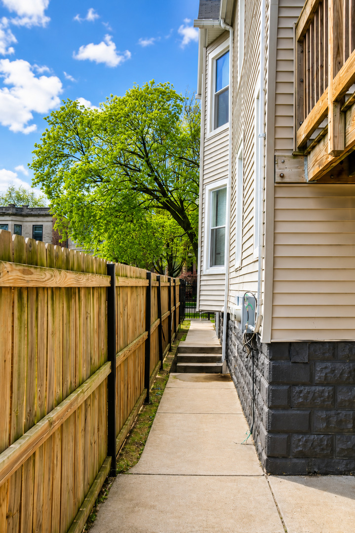 5705 South May Street Chicago, IL 60621 - Photo 17 of 18