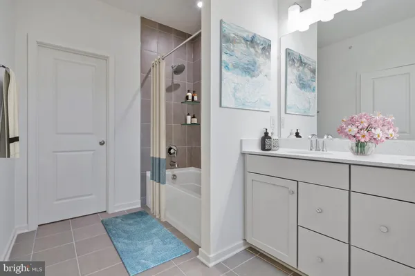 $649,990 | 8 Sepia Square, Unit KA, Ashburn, VA 20147