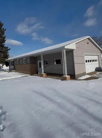 $245,000 | 445 Lawrence Street, Kingsford, MI 49802