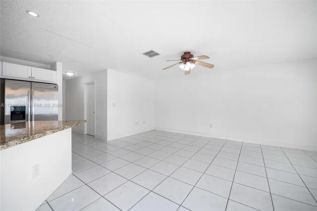 $4,700 | 14340 Southwest 90th Street, Miami, FL 33186