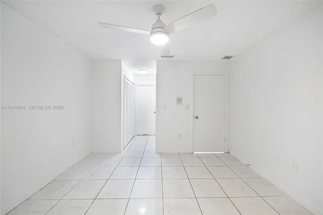 $4,700 | 14340 Southwest 90th Street, Miami, FL 33186