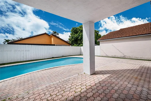 $4,700 | 14340 Southwest 90th Street, Miami, FL 33186