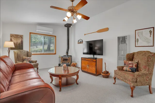 $344,000 | 18996 Digger Pine Street, Groveland, CA 95321