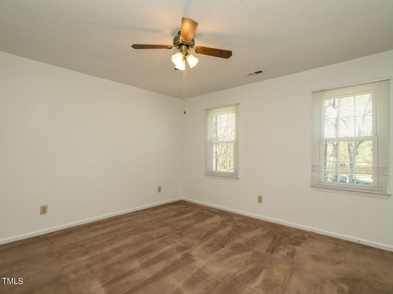 5172 Shield Circle Raleigh, NC 27603 - Photo 20 of 28 020-1280x960-third-bedroom