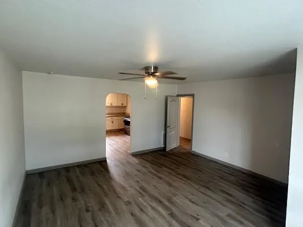 $1,495 | 1351 South State Highway, Rockwall, TX 75032