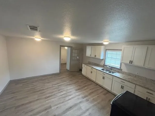 $1,495 | 1351 South State Highway, Rockwall, TX 75032