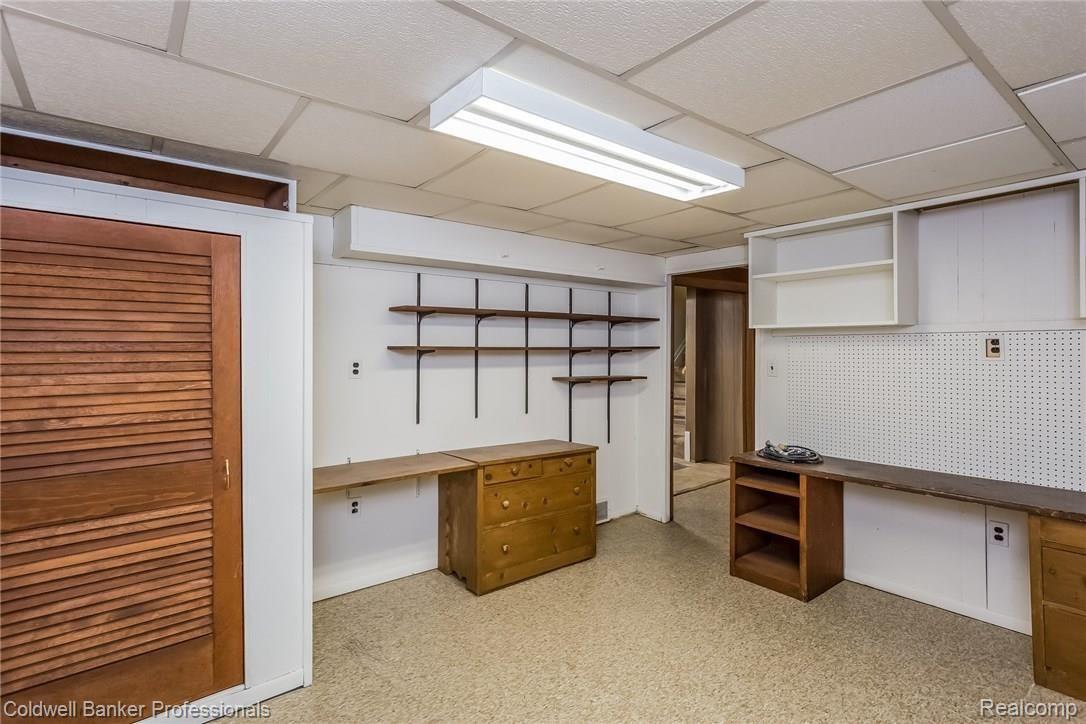 560 South Cranbrook Road Bloomfield Hills, MI 48301 - Photo 18 of 23 560 S Cranbrook Workshop.jpg