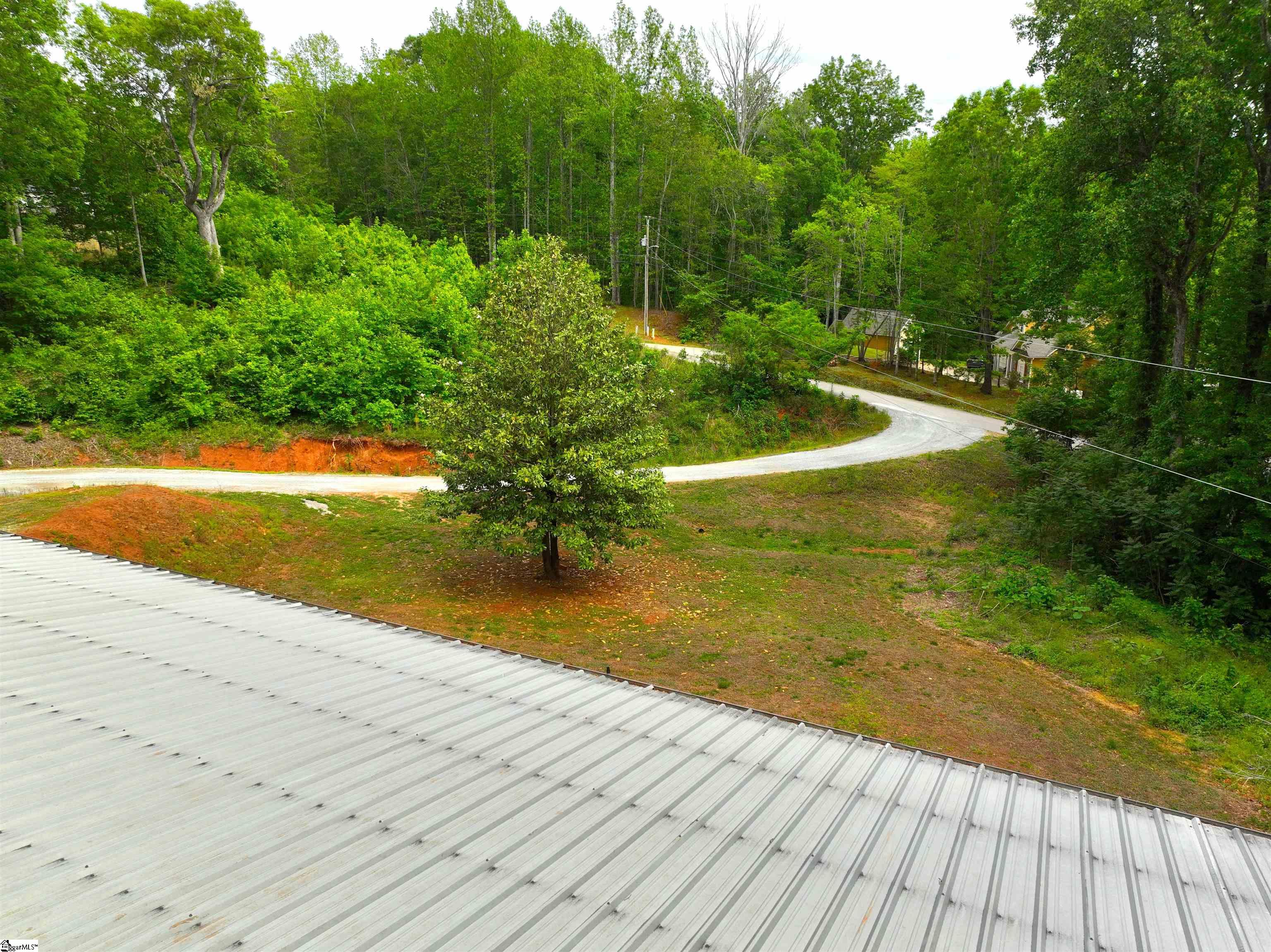 993 North Barton Road Landrum, SC 29356 - Photo 18 of 28