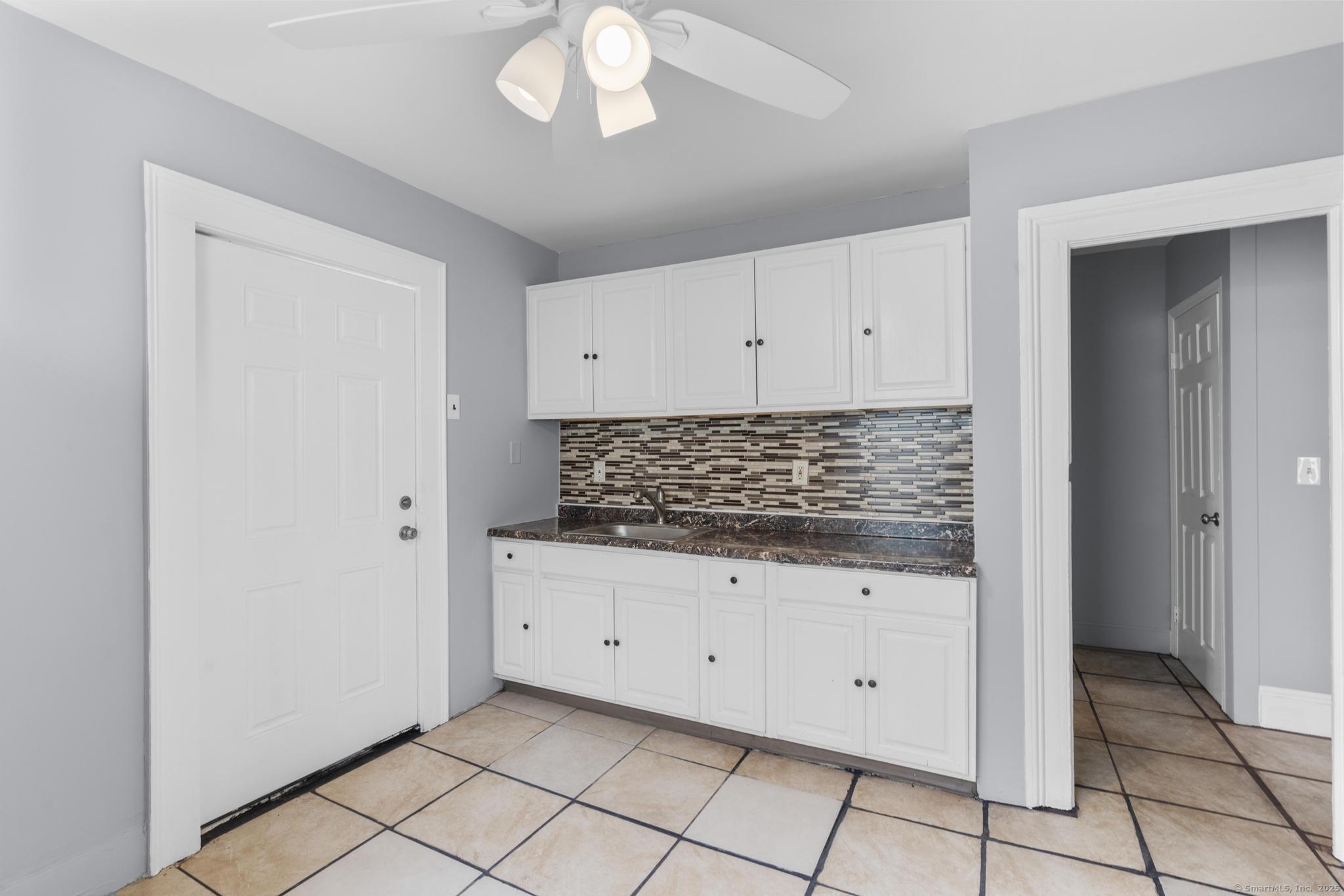 39 Jane Street Bridgeport, CT 06608 - Photo 13 of 28