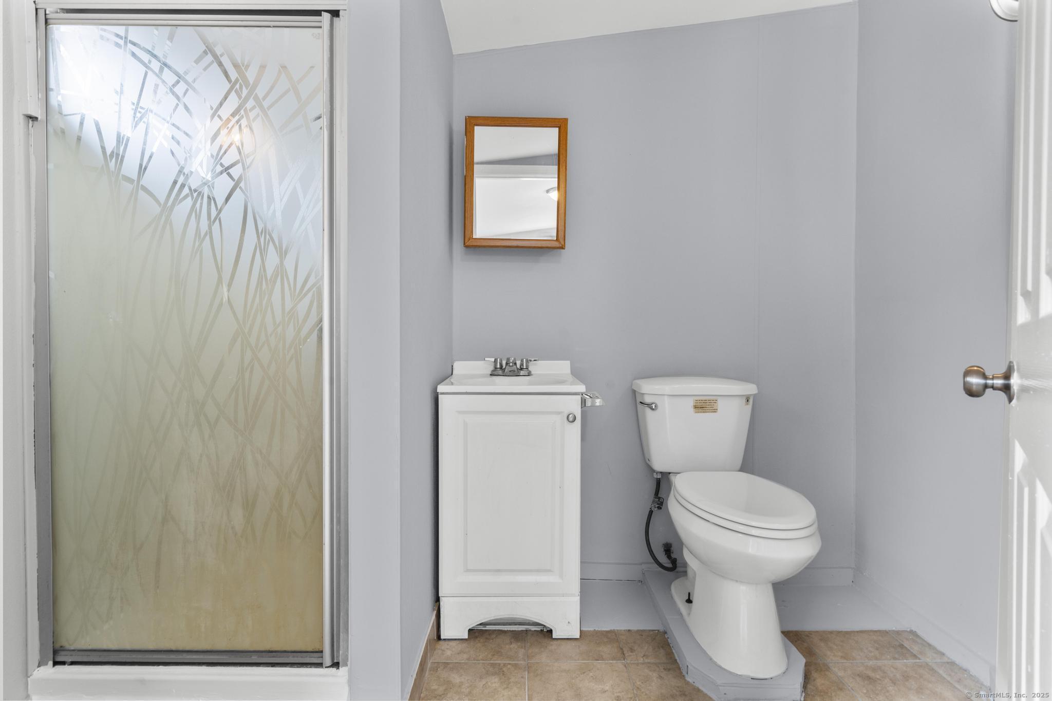 39 Jane Street Bridgeport, CT 06608 - Photo 16 of 28