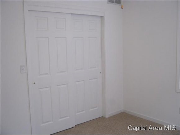 1905 North 10th Street Springfield, IL 62702 - Photo 13 of 24