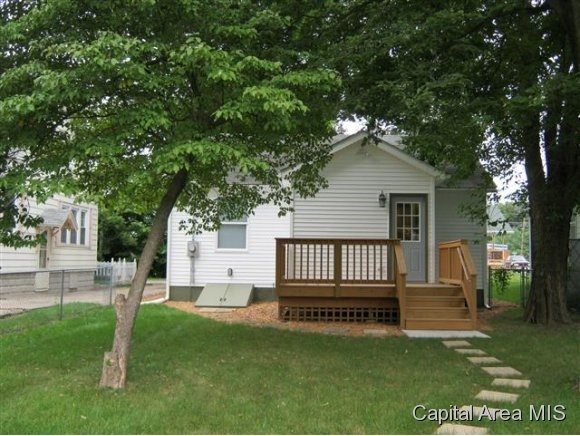 1905 North 10th Street Springfield, IL 62702 - Photo 2 of 24