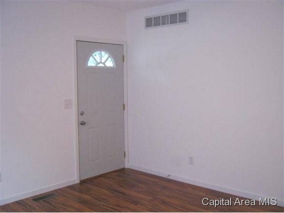 1905 North 10th Street Springfield, IL 62702 - Photo 6 of 24